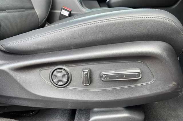 Honda CR-V Hybrid 2.0 eHEV Advance 5dr eCVT 