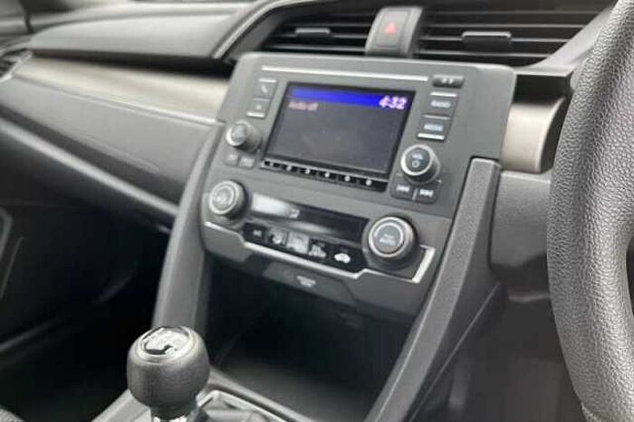 Honda Civic 1.0 VTEC TURBO 126 SE 5DR 