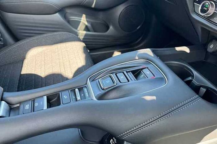 Honda ZR-V e:HEV 2.0 eHEV Elegance 5dr CVT 