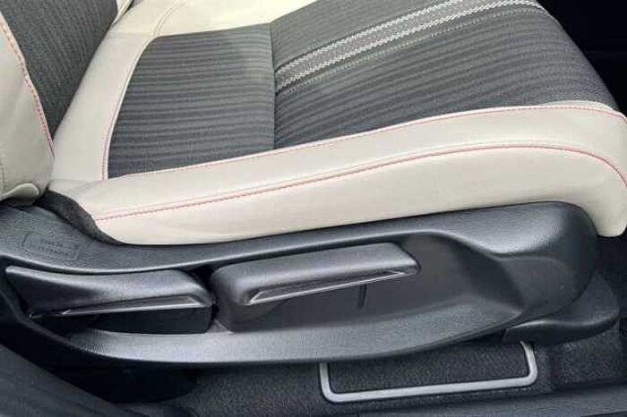 Honda HR-V Hybrid 1.5 eHEV Advance Style 5dr CVT 
