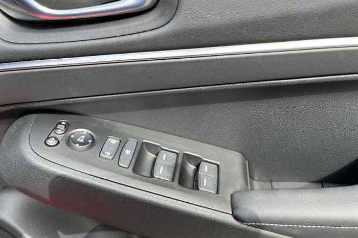 Honda HR-V Hybrid 1.5 eHEV Advance 5dr CVT 